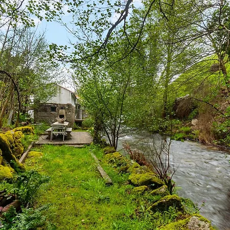 Alpesi faház Whome Riverfront Retreat With Exclusive Waterfall Views Baião