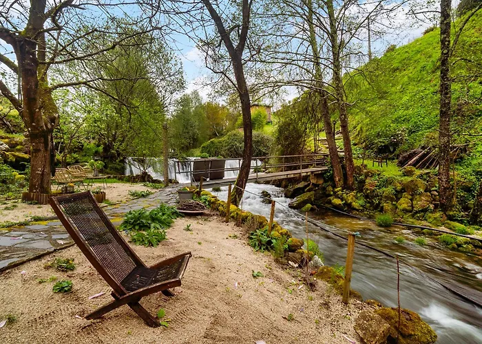 Whome Riverfront Retreat With Exclusive Waterfall Views Chalet